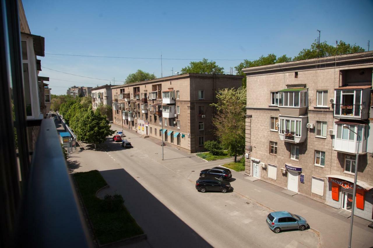 Vip Apartment On Lobanovskogo 19 Street Zaporizhia Exterior photo