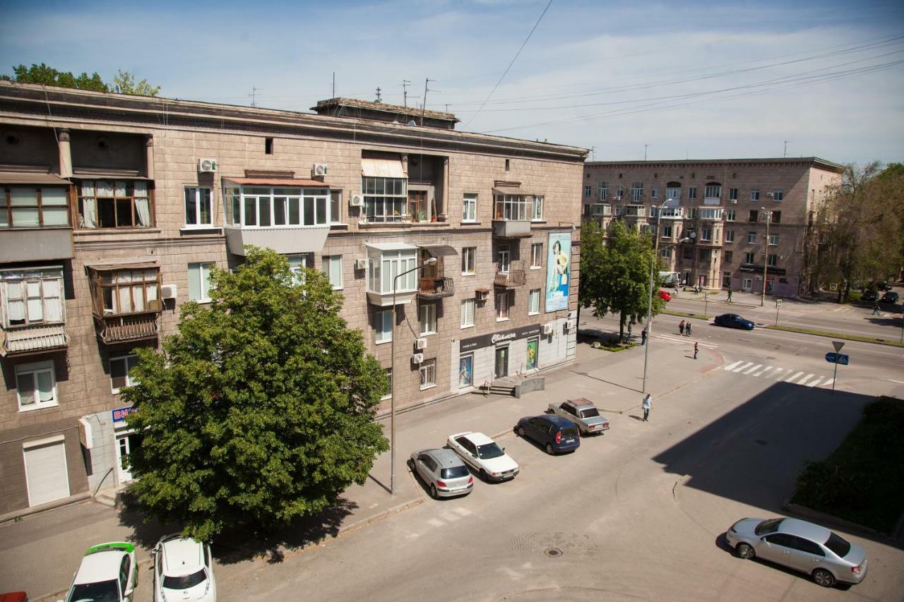 Vip Apartment On Lobanovskogo 19 Street Zaporizhia Exterior photo